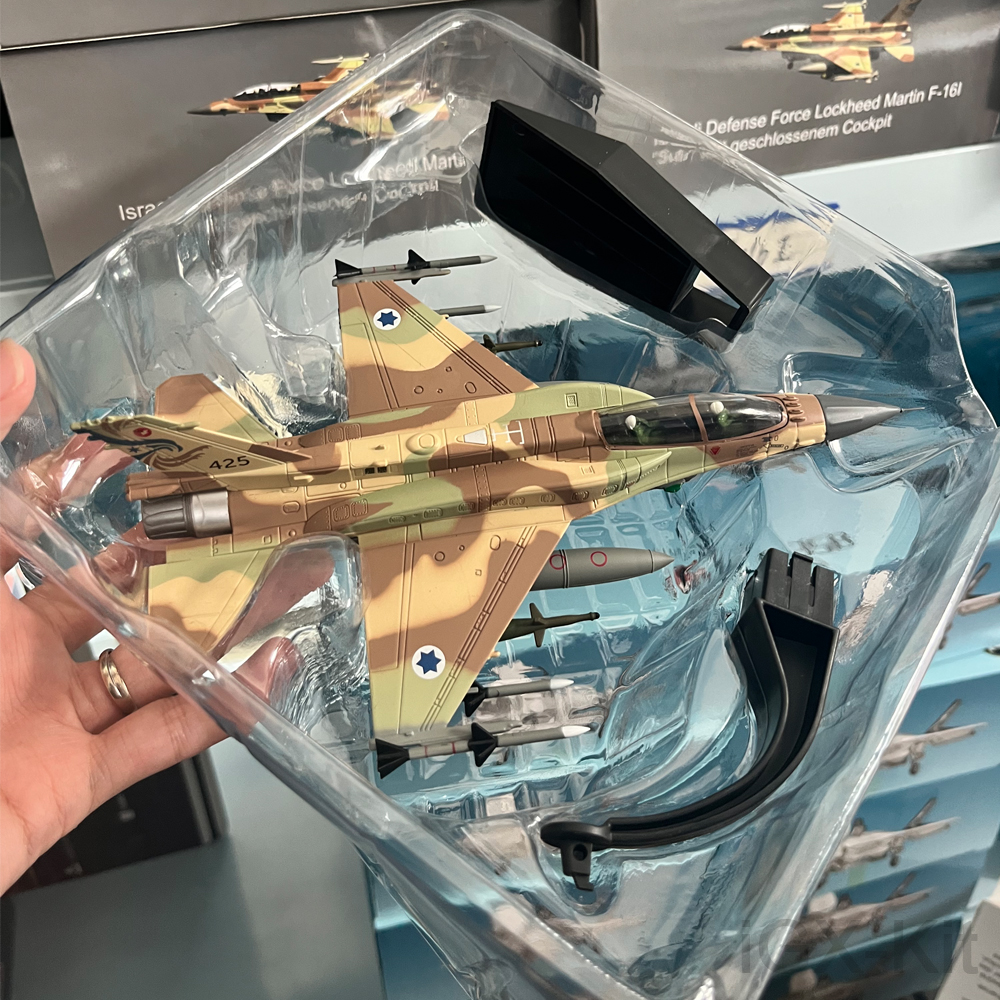Model Kit Aircraft - 1:72 이스라엘 공군 F16 F-16I 수파