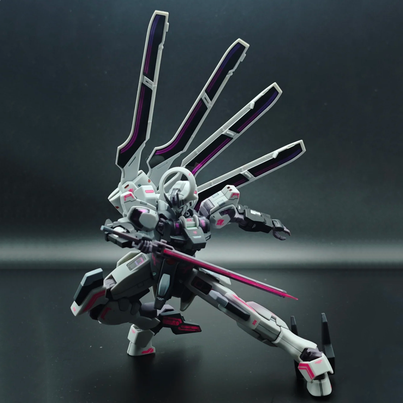 Model Kit Rg - HG 1/144 Schwarzette The Witch From