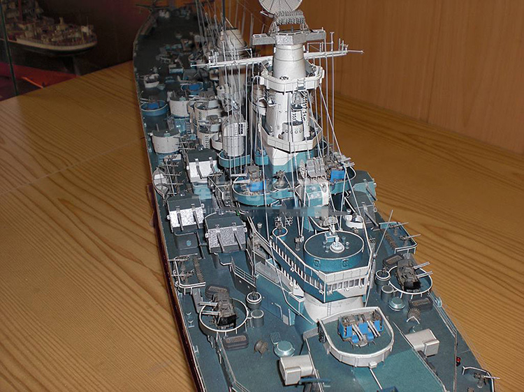 체중계 USS 미주리 (BB-63) 해군 전함 카드 종 - Model Kit Uss Missouri 리뷰 및 가격