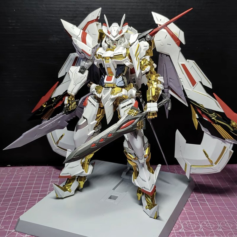 8826 Mg 1 100 아스트레이 골드 프레임 아마테 - Model Kit Fenrir 리뷰 및 가격